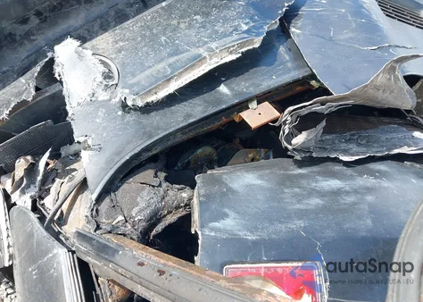 1980 Chevrolet Corvette z USA, uszkodzony, nr VIN LOT-1-42947663